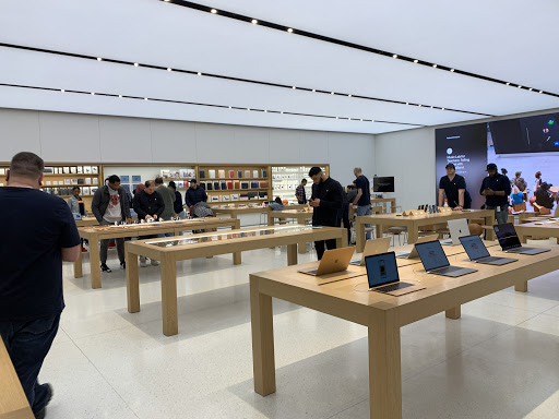 Computer Store «Apple Orland Square Mall», reviews and photos, 428 Orland Square Dr, Orland Park, IL 60462, USA