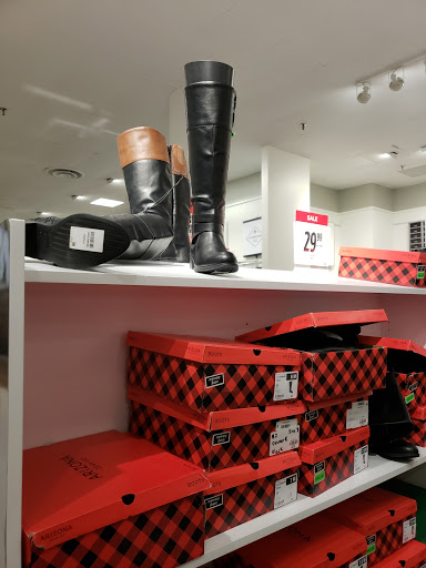 Department Store «JCPenney», reviews and photos, 2400 Edgewood Rd SW, Cedar Rapids, IA 52404, USA