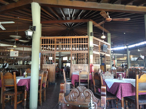 Restaurantes tipo masia en Maracay