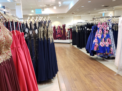 Dress Store «Camille La Vie», reviews and photos, 5223 International Dr, Orlando, FL 32819, USA