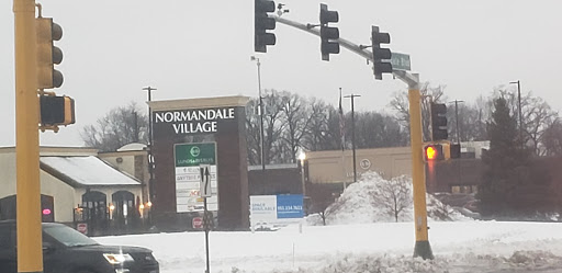 Grocery Store «Lunds & Byerlys Bloomington», reviews and photos, 5159 W 98th St, Bloomington, MN 55437, USA