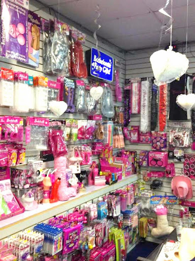 Lingerie Store «Romantic Depot», reviews and photos, 6 Frontage St, Elmsford, NY 10523, USA