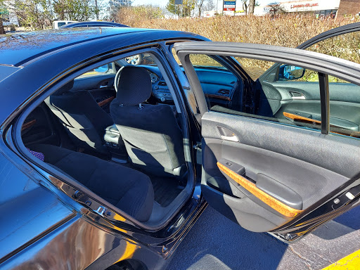 Car Wash «Wise Wash - Hand Car Wash and Detail Center», reviews and photos, 1811 W Wise Rd, Schaumburg, IL 60193, USA