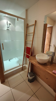 Chambres hôtels Gites Jura La Cheminée 39310 Les Moussières