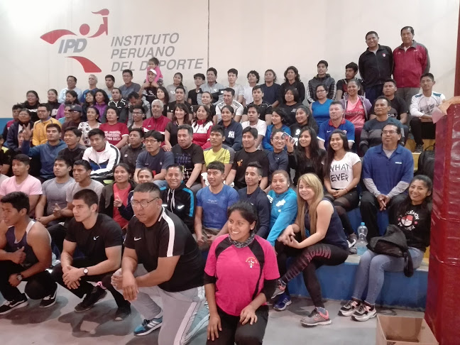 Opiniones de Coliseo Polideportivo FAZ en Tacna - Gimnasio