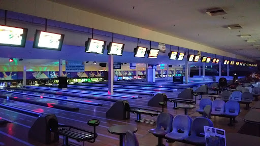Bowling Alley «Levittown Lanes», reviews and photos, 56 Tanners Ln, Levittown, NY 11756, USA