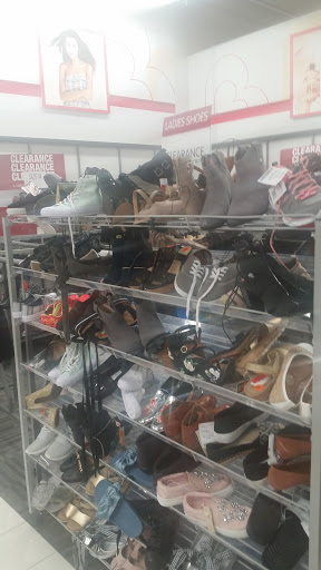 Clothing Store «Burlington Coat Factory», reviews and photos, 480 Boston Rd, Billerica, MA 01821, USA