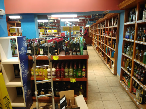 Liquor Store «Valley Stream Wine & Liquor», reviews and photos, 263 W Merrick Rd, Valley Stream, NY 11580, USA
