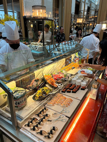 Opening hours for Colony