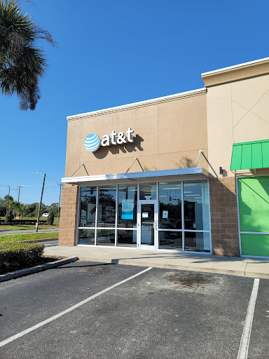 Cell Phone Store «AT&T Authorized Retailer», reviews and photos, 2701 Clearlake Rd, Cocoa, FL 32922, USA