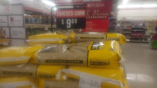 Home Improvement Store «Tractor Supply Co.», reviews and photos, 2375 Pleasant St, Noblesville, IN 46060, USA