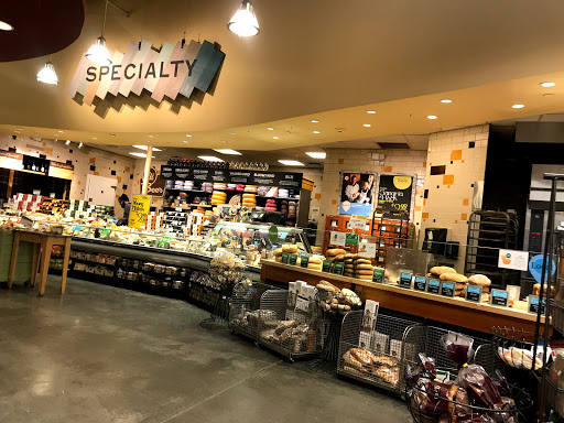 Grocery Store «Whole Foods Market», reviews and photos, 429 N Broadway, Jericho, NY 11753, USA