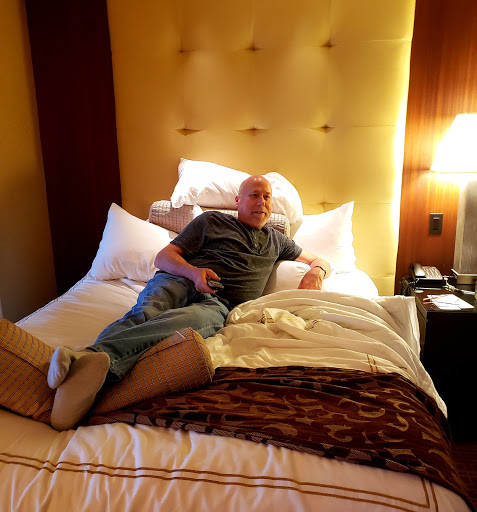 Movie Theater «AMC Streets Of St Charles 8», reviews and photos, 311 Lombard St, St Charles, MO 63303, USA