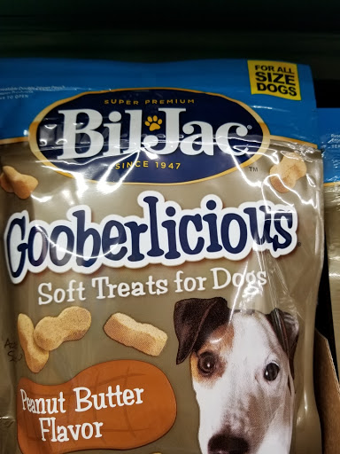 Pet Supply Store «Pet Supplies Plus», reviews and photos, 3100 Manchester Rd, Akron, OH 44319, USA