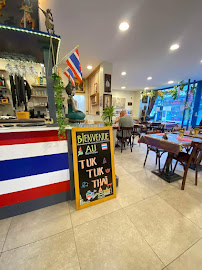 Atmosphère du Restaurant thaï TUK TUK THAÏ, restaurant thaïlandais à Châtillon-sur-Chalaronne - n°4
