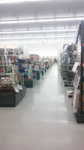 Craft Store «Hobby Lobby», reviews and photos, 11 W 39th St, Kearney, NE 68847, USA