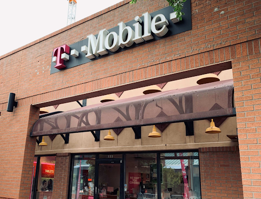 Cell Phone Store «T-Mobile», reviews and photos, 777 S Mill Ave, Tempe, AZ 85281, USA
