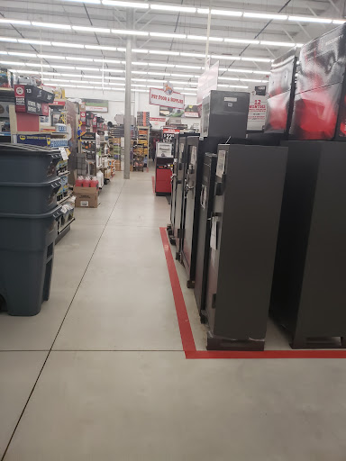 Home Improvement Store «Tractor Supply Co.», reviews and photos, 1313 E Green Bay St, Shawano, WI 54166, USA