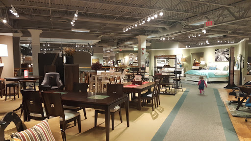 Furniture Store «HOM Furniture», reviews and photos, 4150 Berkshire Ln N, Plymouth, MN 55446, USA