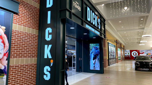 Shopping Mall «Cape Cod Mall», reviews and photos, 769 Iyannough Rd, Hyannis, MA 02601, USA