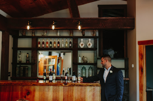 Florist «Secret Garden Florist & Gift Shop, Inc», reviews and photos, 2294 NY-208, Montgomery, NY 12549, USA