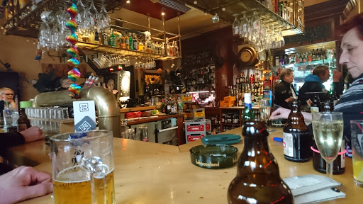 WILLY’S BIER - BAR MUSIKKNEIPE