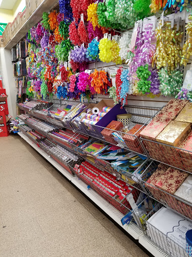 Dollar Store «Dollar Tree», reviews and photos, 250 Jericho Turnpike #80, Floral Park, NY 11001, USA