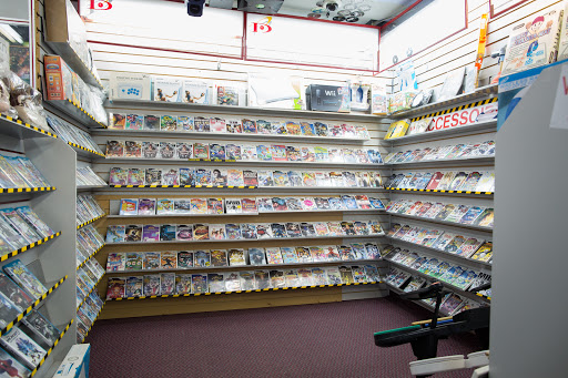 Video game rental store Québec
