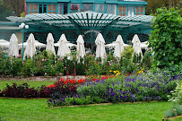 Parc Bagatelle - la Roseraie du Restaurant gastronomique La Grande Cascade à Paris - n°16