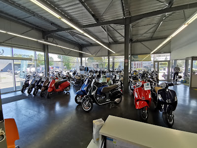 Motoscoot 33 (Benelli, Piaggio, Vespa, Aprilia & Rieju) à Bordeaux