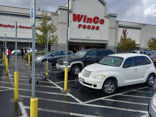 Supermarket «WinCo Foods Everett», reviews and photos, 9900 19th Ave SE, Everett, WA 98208, USA