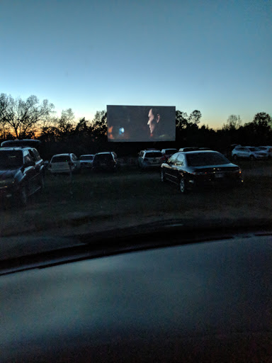 Drive-in Movie Theater «Stone Drive-In Theatre», reviews and photos, 808 Theatre Ln, Mountain View, AR 72560, USA