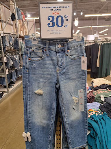 Clothing Store «Old Navy», reviews and photos, 5135 Peachtree Pkwy, Norcross, GA 30092, USA