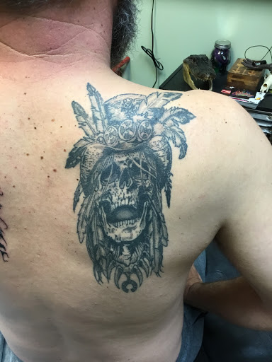 Tattoo Shop «southern grace tattoo gallery», reviews and photos, 790 Burnt Hickory Rd b, Cartersville, GA 30120, USA