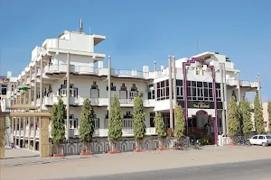 Hotel Rajmahal image
