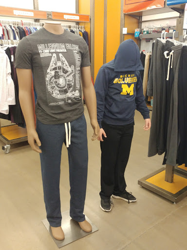 Clothing Store «Old Navy», reviews and photos, 4107 Portsmouth Blvd, Chesapeake, VA 23321, USA