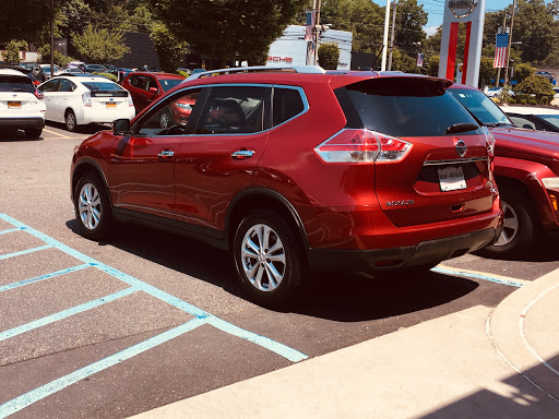 Nissan Dealer «Nissan of Huntington», reviews and photos, 850 E Jericho Turnpike, Huntington Station, NY 11746, USA