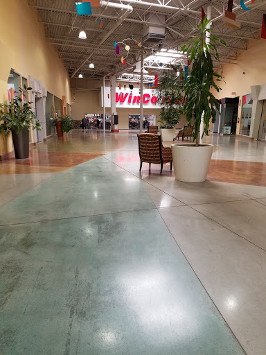 Shopping Mall «Country Club Plaza», reviews and photos, 2310 Watt Ave, Sacramento, CA 95825, USA