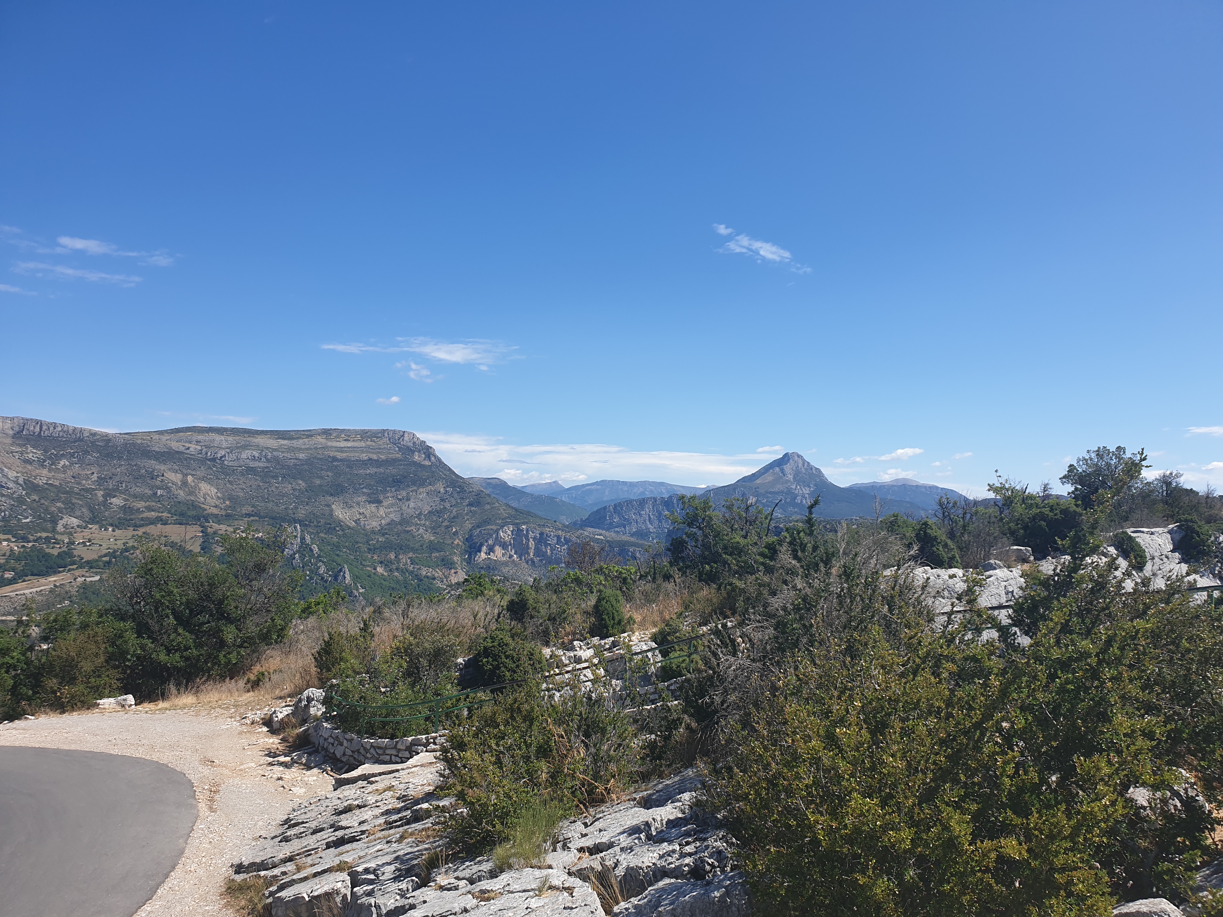Photo n° 1 de l'avis de Db0. fait le 16/08/2019 à 22:30