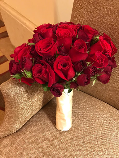 Wedding Planner «The Event Bar - Invitations, Wedding & Event Planner Los Angeles», reviews and photos, 18663 Ventura Blvd #120, Tarzana, CA 91356, USA