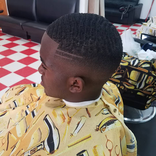 Barber Shop «Top 10 Barbershop», reviews and photos, 637 Wilson Rd, Humble, TX 77338, USA