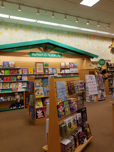 Book Store «Barnes & Noble», reviews and photos, 828 County Rd 42 W, Burnsville, MN 55337, USA