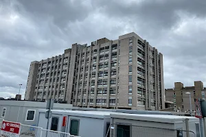Doncaster Royal Infirmary image