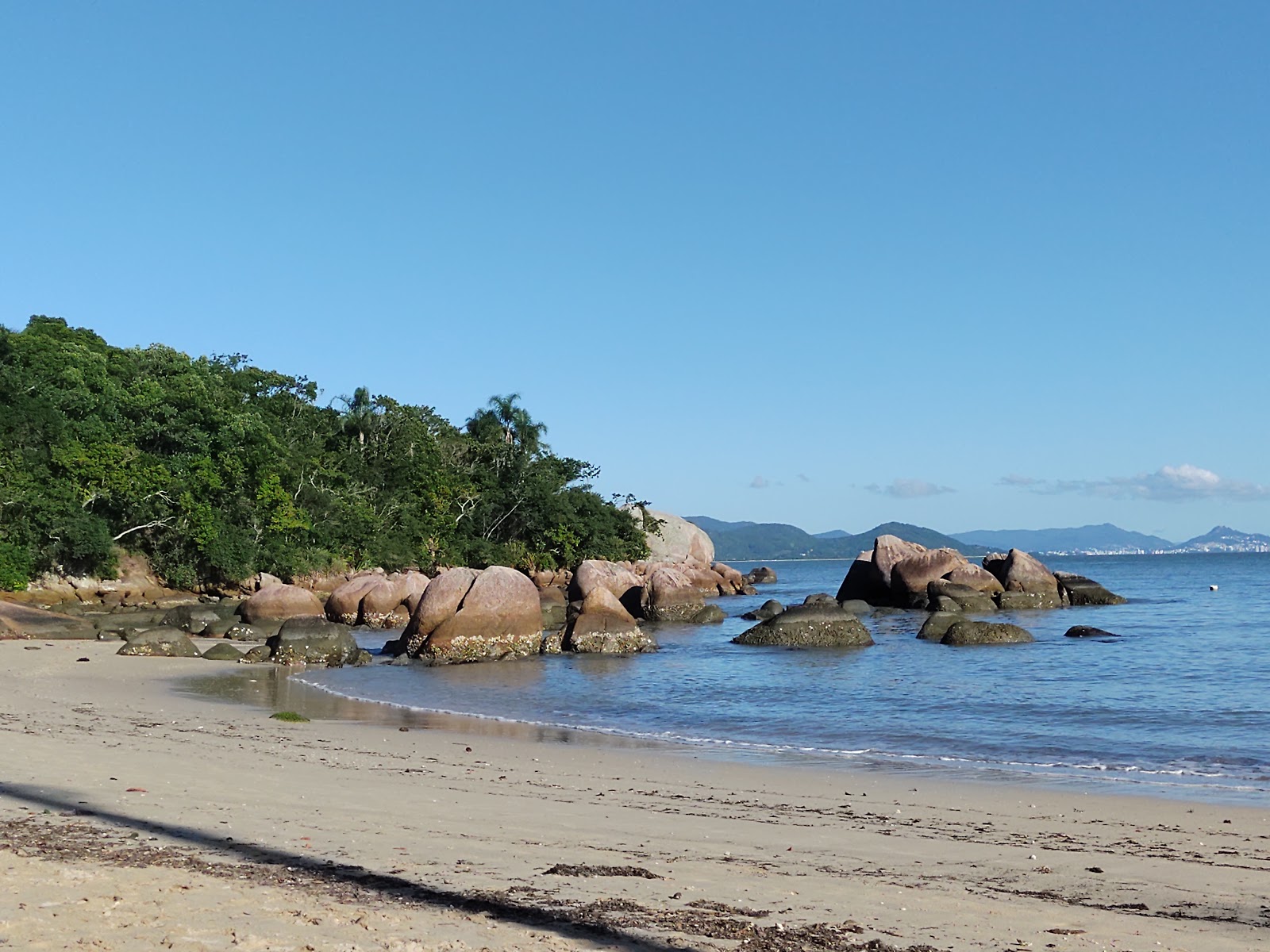 Photo de Plage de la Baie des Dauphins et le règlement