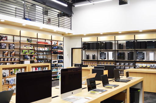 Computer Repair Service «Computers Plus - Evansville Computer Store», reviews and photos, 301 S Green River Rd, Evansville, IN 47715, USA