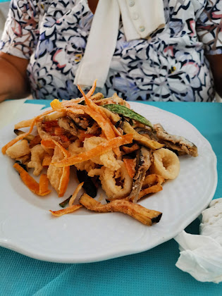 Plats et boissons hôtels Hotel Edward 47814 Igea Marina