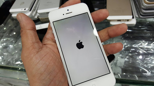 Cell Phone Store «Cell Repair», reviews and photos, 12579 Richmond Ave, Houston, TX 77082, USA