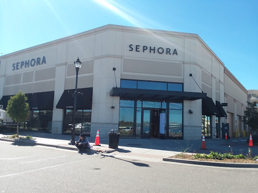 Shopping Mall «The Streets at SouthGlenn», reviews and photos, 6991 S Vine St, Centennial, CO 80122, USA