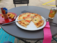 Plats et boissons du pizzeria du champ de foire à Morteau - n°5