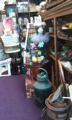 Gift Shop «ETC gifts and treasures», reviews and photos, 301 3rd St SE, Puyallup, WA 98372, USA